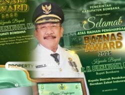 Bupati Bombana Sabet Dua Penghargaan Religi