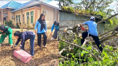 Kerja Bakti Dinas PMD, Wujud Galakkan Gerakan Berani Bersih
